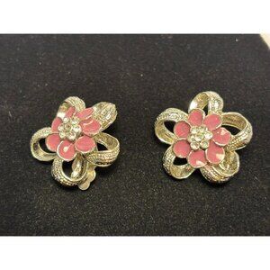 Vintage Rose Pink Enamel On Gold Tone Flower Earrings Cute and Retro Clip On